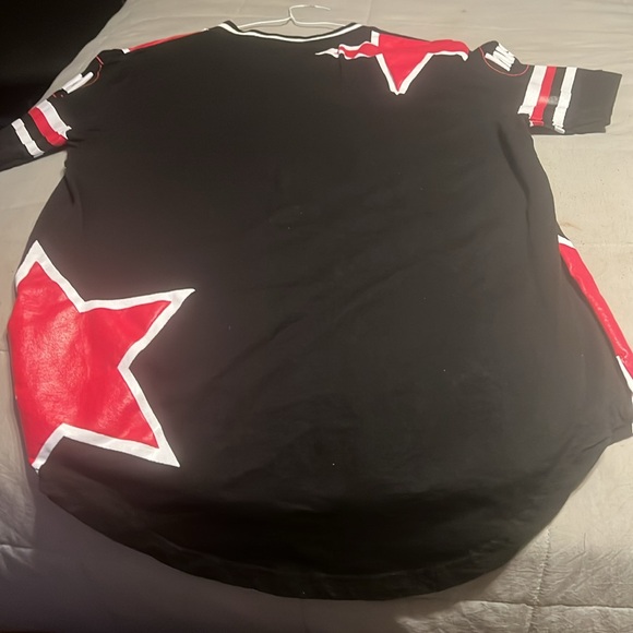 Evolution in design men's top - Picture 5 of 6